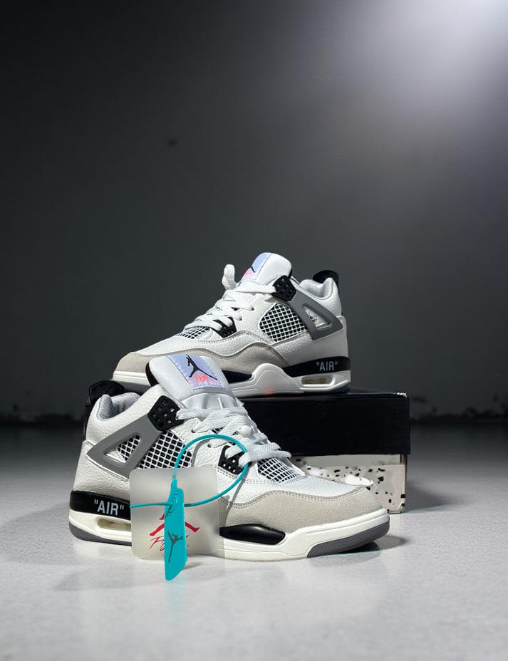 AIR JORDAN RETRO 4