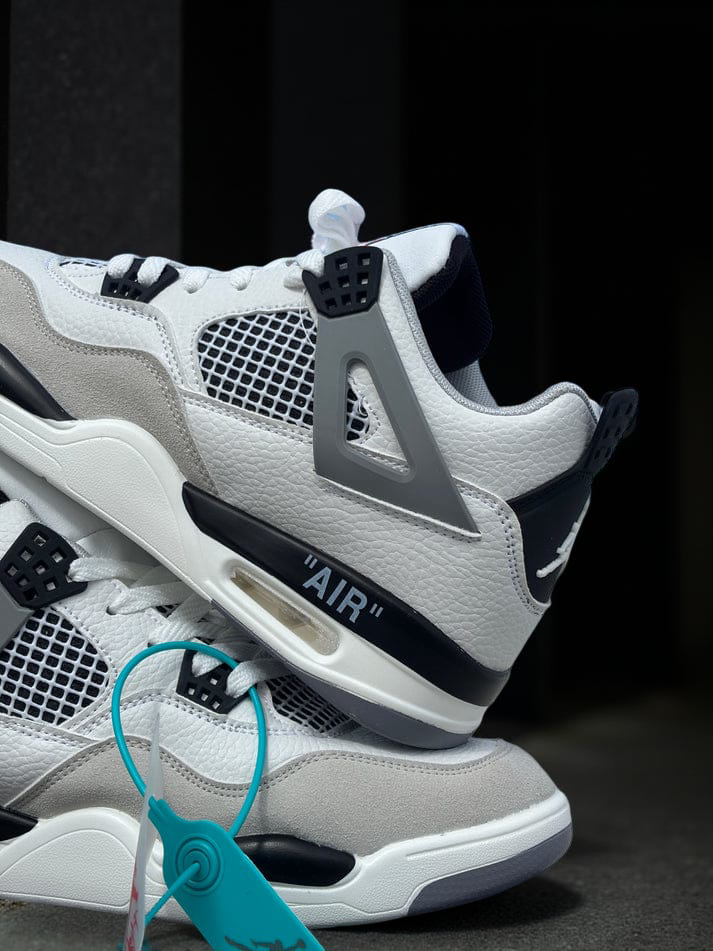 AIR JORDAN RETRO 4