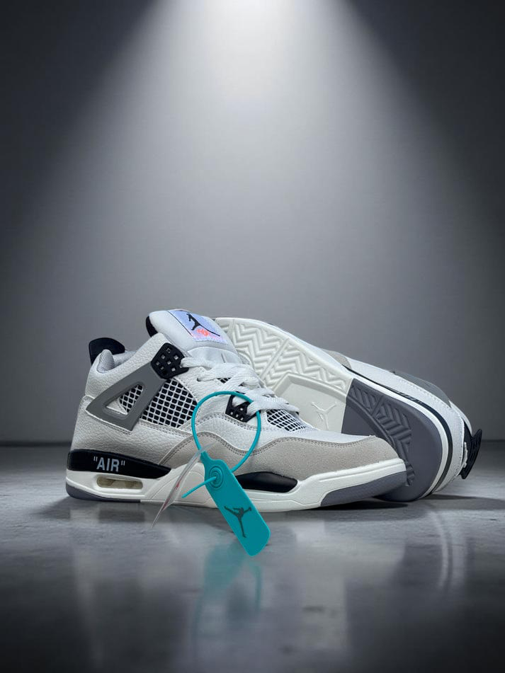 AIR JORDAN RETRO 4