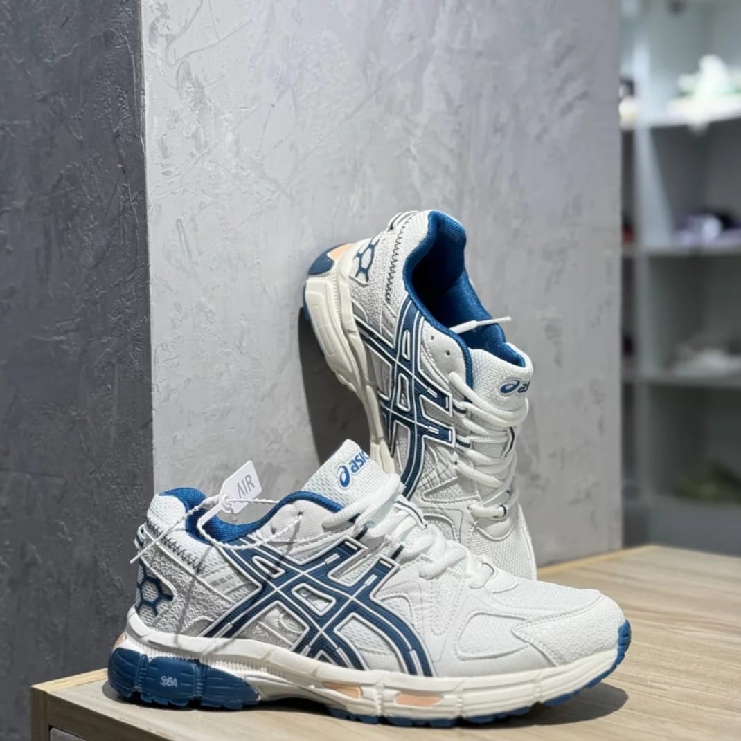 ASICS SPORT